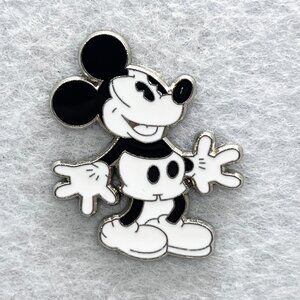 🔮 5/$25 Disney Black And White Classic Mickey‎ Mouse Pin